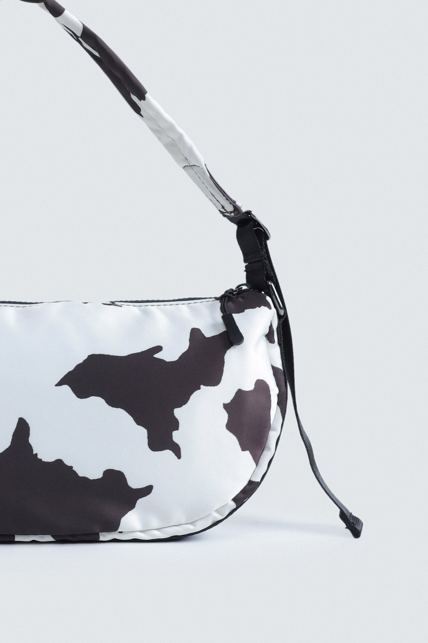 Beau & Arrow — Animal Print Shoulder Bag